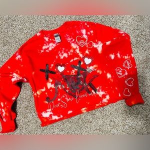 Womens Small Cropped Valentines Day Shirt